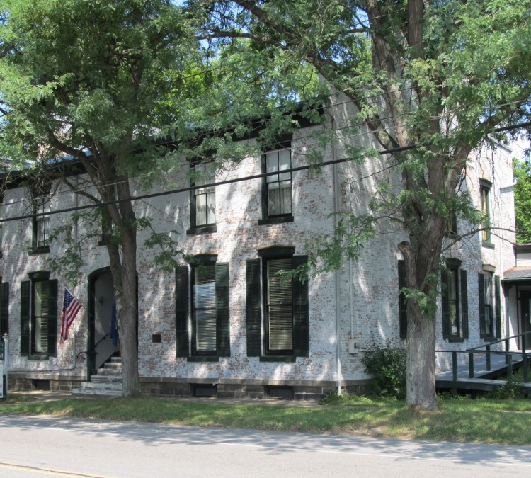 Brick Tavern Museum - Schuyler County Historical Society (Montour&nbspFalls,&nbspNY)